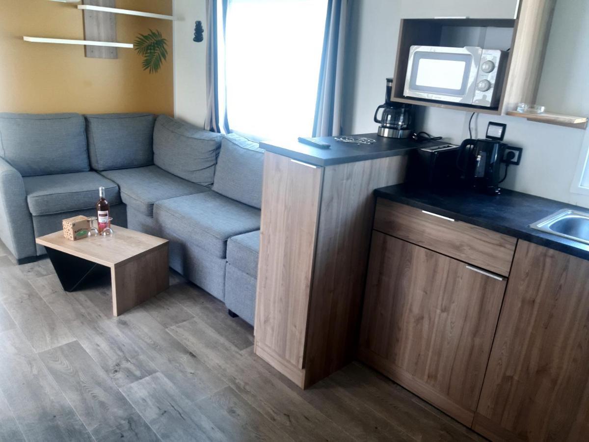 Camping Des Dunes De Contis Mobilhome 3Ch, Сен-Жулиен-ан-Борн Екстериор снимка