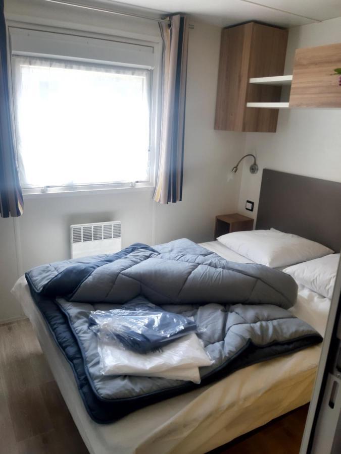 Camping Des Dunes De Contis Mobilhome 3Ch, Сен-Жулиен-ан-Борн Екстериор снимка